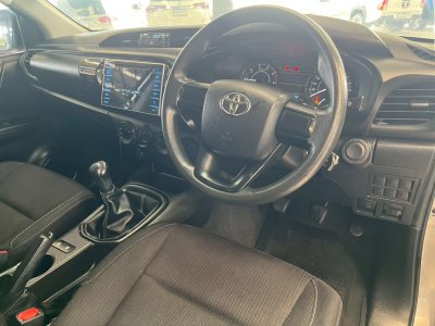 TOYOTA REVO Z-EDITION 2.4 MID EURO5 ปี 2024