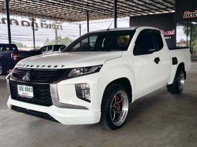 Mitsubishi มือสอง