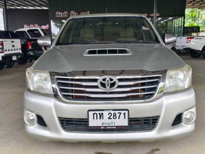 Vigo 4 ประตู มือสอง