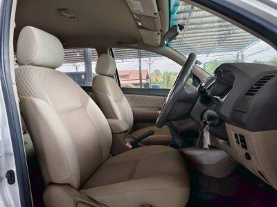 Vigo 4 ประตู มือสอง