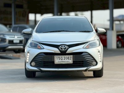 Toyota Vios 2020 สีเทา มือสอง