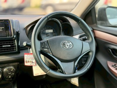 Toyota Vios 2020 สีเทา มือสอง