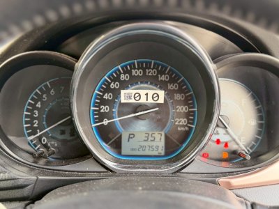 Toyota Vios 2020 สีเทา มือสอง