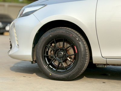 Toyota Vios 2020 สีเทา มือสอง