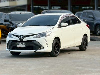 Toyota Vios 1.5 Mid ปี 2020