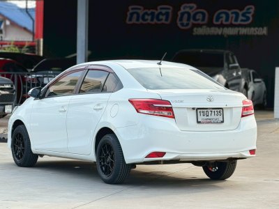 Toyota Vios 1.5 Mid ปี 2020