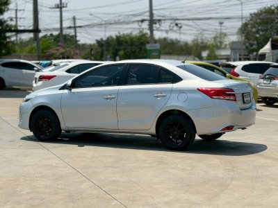 Toyota Vios 2021 มือสอง