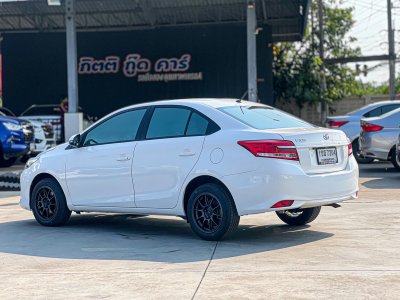 Toyota Vios 1.5 MID