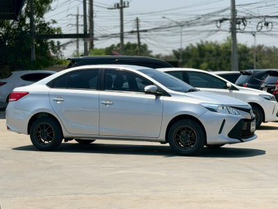 Toyota Vios ราคา