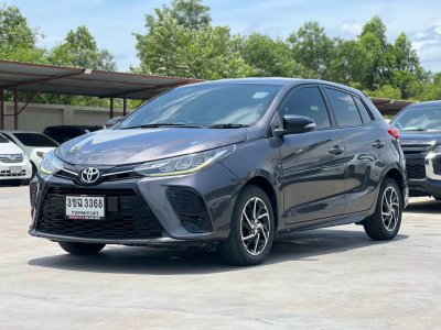 Toyota Yaris 1.2 Sport รถปี 2022 (3ขฉ3368)