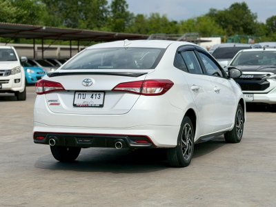 TOYOTA YARIS ATIV 1.2 SPORT PREMIUM ปี 2021 (กบ 413 )