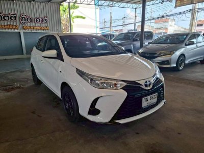 TOYOTA YARIS 1.2 ENTRY ปี 2021