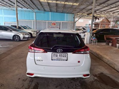 TOYOTA YARIS 1.2 ENTRY ปี 2021