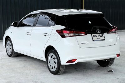 TOYOTA YARIS 1.2 ENTRY ปี 2022 (กน 6926)