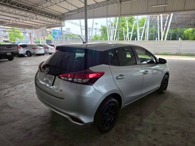 TOYOTA YARIS 1.2 ENTRY ปี 2022