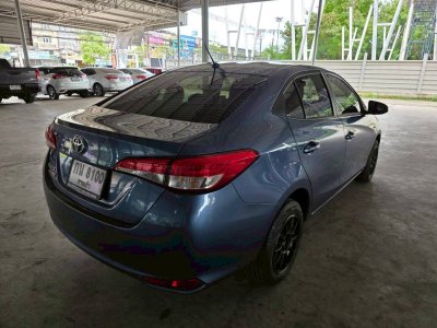 TOYOTA  YARIS ATIV 1.2 ENTRY ปี 2021