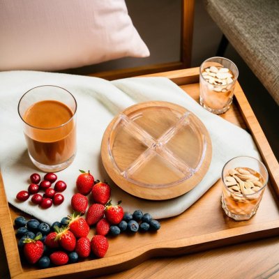 4-PIECE PIE SHAPED GLASS APPETIZER TRAY