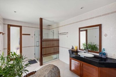 นาคาธานี วิลล่า เอสเตท หาดกมลา