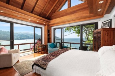 ซูเปอร์วิลล่าติดทะเล | หาดกะตะ