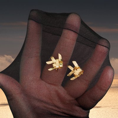 Ta-Pian Fish Stud Earrings Silver 99.9 RICH GOLD 18k Gold Plated Silver