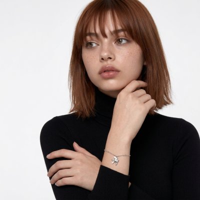 สร้อยข้อมือเงินแท้บริสุทธิ์ 99.99% ไซส์ M (Size M) งาน Handcraft แบรนด์ Shannta เครื่องประดับเงินคราฟต์ผิวสัมผัสเงางามพรีเมียม ไม่ระคายเคืองผิว
