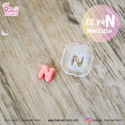  Mini Cookie and Clay Cutter-N