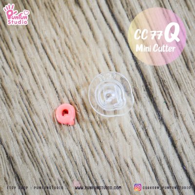  Mini Cookie and Clay Cutter-Q