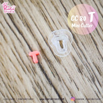  Mini Cookie and Clay Cutter-T