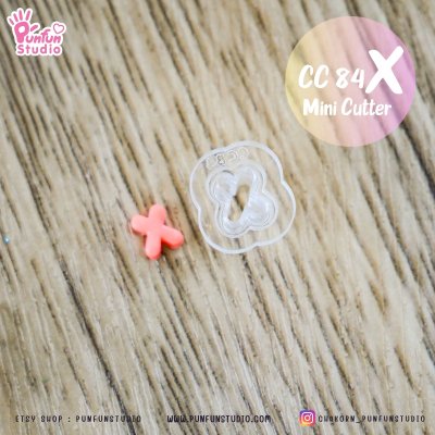  Mini Cookie and Clay Cutter-X