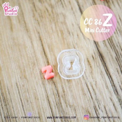  Mini Cookie and Clay Cutter-z