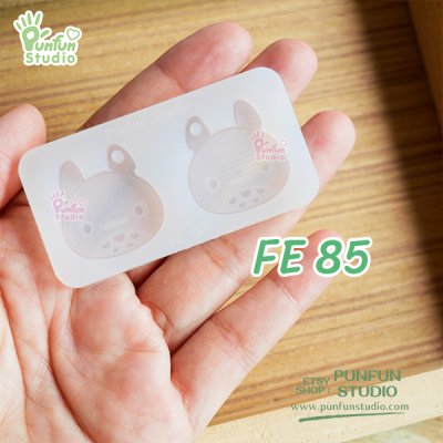 TotoLo Face Earring Mold 