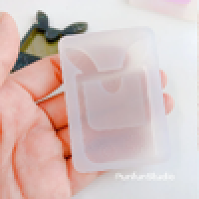  Umbreon  x Game Boy Shaker Mold