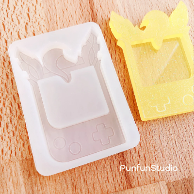 Leafe x Game Boy Shaker Mold / Pokemold / Silicone Mold
