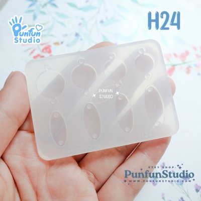 H 24 2-Sided Hole Hanger Mold / 8 in 1 / UV Resin Mold / Silicone Mold