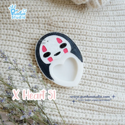 No face spirited  heart Shaker Mold 