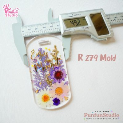 R 279 Luggage, Baggage Tag Mold / 10x5 cm / Thickness 5 mm / Hole 15 x 4 mm / Silicone Mold / Epoxy Resin Mold