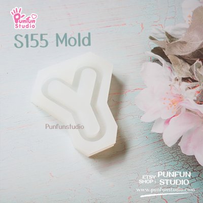 S131-156 Mold  / Alphabet Shaker Mold / A-Z 26 pieces / Silicone Mold