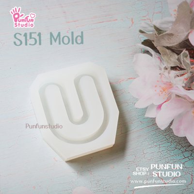 S131-156 Mold  / Alphabet Shaker Mold / A-Z 26 pieces / Silicone Mold