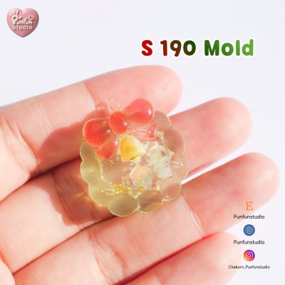 S188-192 Christmas Mini Shaker Mold , DDD 86 Mold / Christmas Mold / Silicone Mold