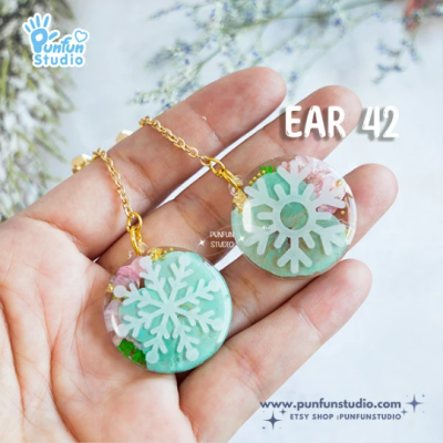 Ear 40-43 Snowflakes Clear Mold  / Christmas Mold / Earring Mold / UV Resin Mold / Clear Silicone Mold(copy)