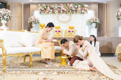 งานมงคลสมรส คุณวัฒณี & คุณพัฒนพงษ์ 