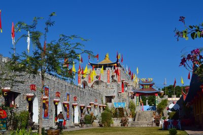 Pai+Lod Cave 2 days 1 Night
