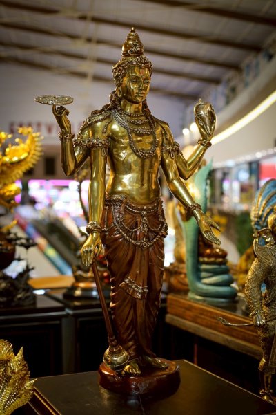 Phra Narai (Lord Vishnu)
