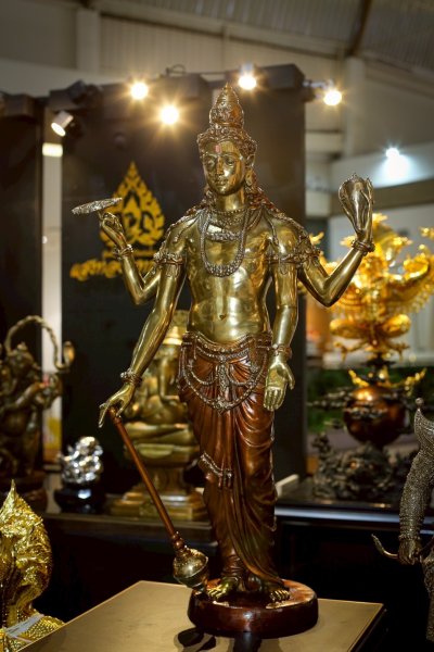Phra Narai (Lord Vishnu)