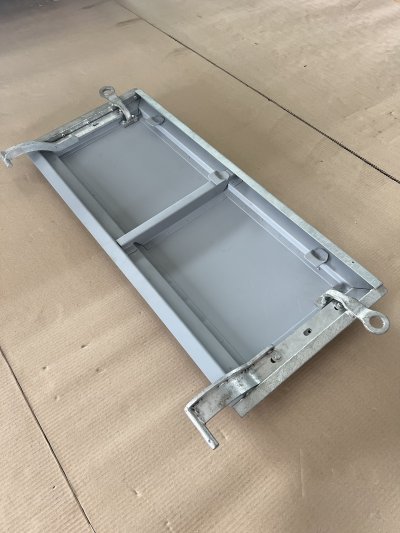 Tailgate Assembly with Steel Galvanized Fittings  Series 1 80", 86" 88"