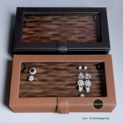 Rings box storage กล่องแหวน กล่องใส่แหวน กล่องสะสมแหวน กล่องเครื่องประดับ กล่องแหวนอย่างดี Brown สีน้ำตาล สีแทน สีอิฐ