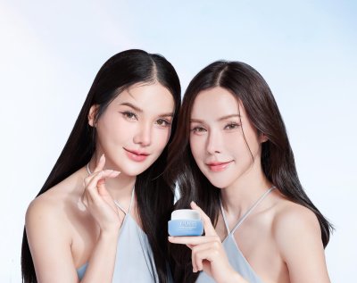 EVE'S ครีมเจลฟ้า อีฟส์ สูตรคุณแม่ตั้งครรภ์ใช้ได้ ครีมบำรุงผิวหน้า มอยซ์เจอร์ไรเซอร์ สูตรอ่อนโยน สารสกัดจากธรรมชาติ กลิ่นหอมอ่อนๆ สำหรับปัญหาผิวหน้า- หมองคล้ำ- มีรอยดำ- ฝ้ากระ- ผิวขาดความชุ่มชื้น