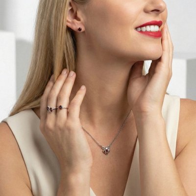 Sterling Silver Red Garnet Ring