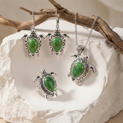Sterling Silver Green Turquoise Turtle Ring