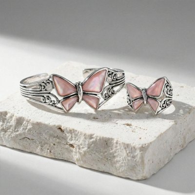Sterling Silver Pink Mother of Pearl Butterfly Ring